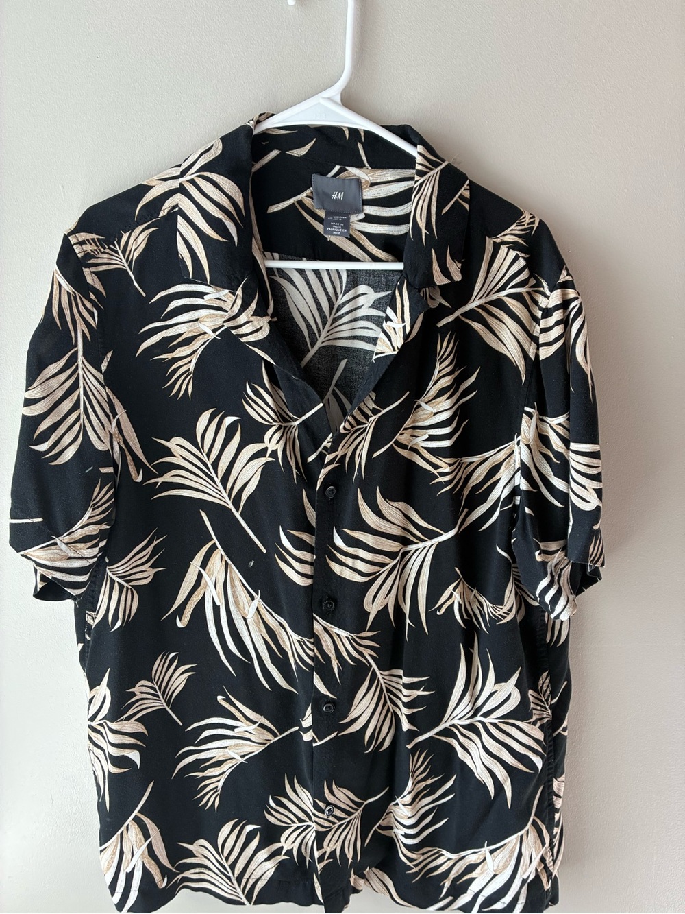 H&M floral button down men’s